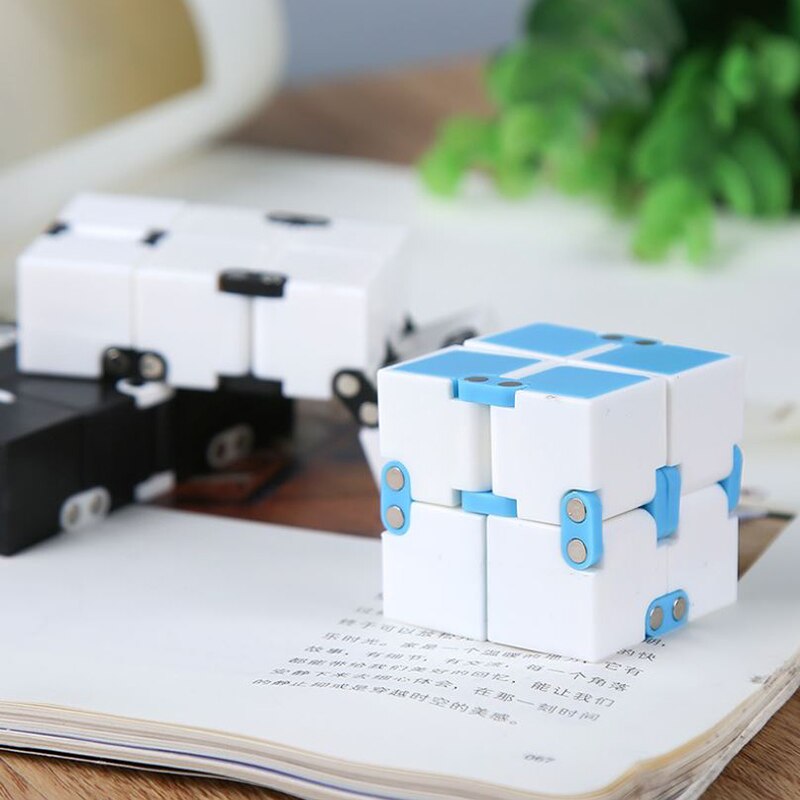 Trend Infinite Cube Mini Toy Finger EDC Anxiety Stress Relief Cube Blocks Children Funny Toys Plastic Model