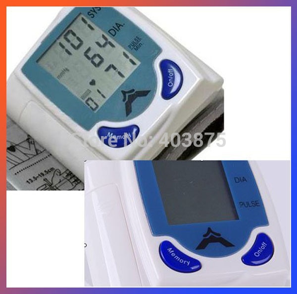 Blodtryksmåler kropspleje håndledsmanchet lcd digital blodtrykspulsmåler hjerteslagsmåler lcd-display og 60 hukommelser