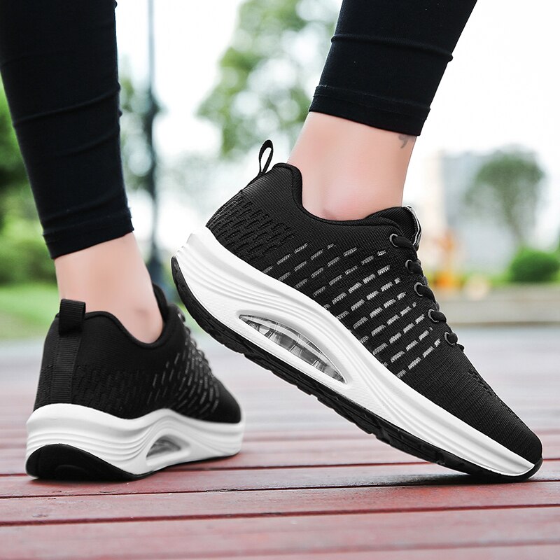 Tenis Mujer Flexible Spring Women Tennis Shoes Zapatos Mujer Breathable Mesh Sneakers Gym Sport Shoes Chaussures Femme