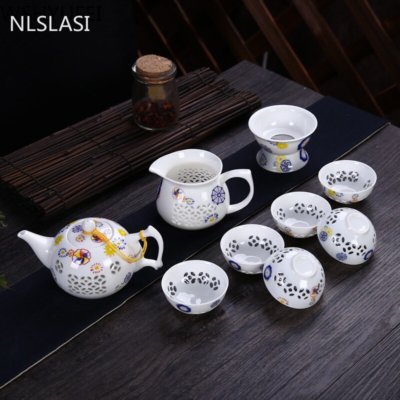 Exquisite Peony Automatic Tea Set Blue and White Ceramic Porcelain Hollow Honeycomb Tea set Teapot Teacup Gaiwan Tea Sets Suit