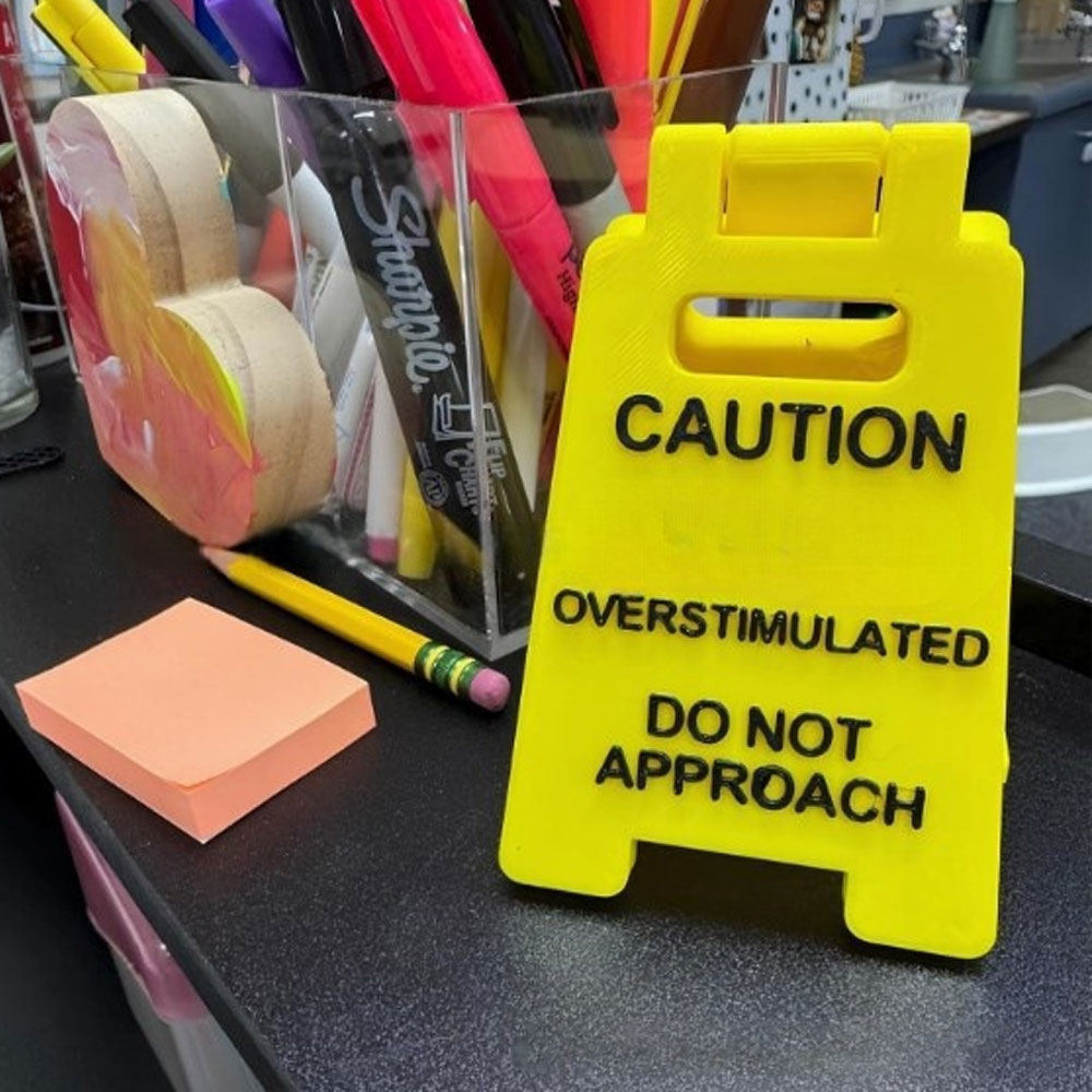 Desk Sign "Caution Overstimulated, Do Not Approach" - Humorous Office Decor, Unisex For Coworkers, Versatile Room Decor