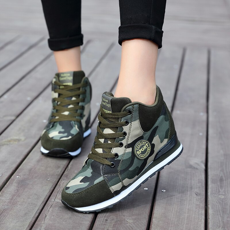 Kvinders vandresko udendørs sneakers åndbar højde stigende casual sko snørebånd camouflage kiler