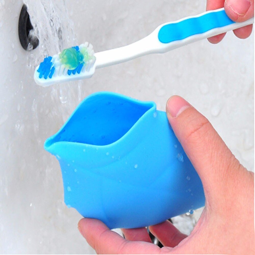 2 Stks/set Draagbare Reizen Outdoor Blad Vormige Water Flessen Bekerhouder Drinken Bag Silicone Drinken Borstelen Wassen Tool