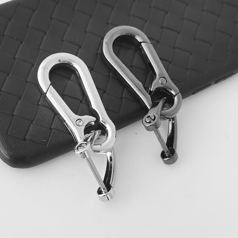 1 simple metal car key chain, waist hanging, mountaineering chain, key ring horseshoe chain