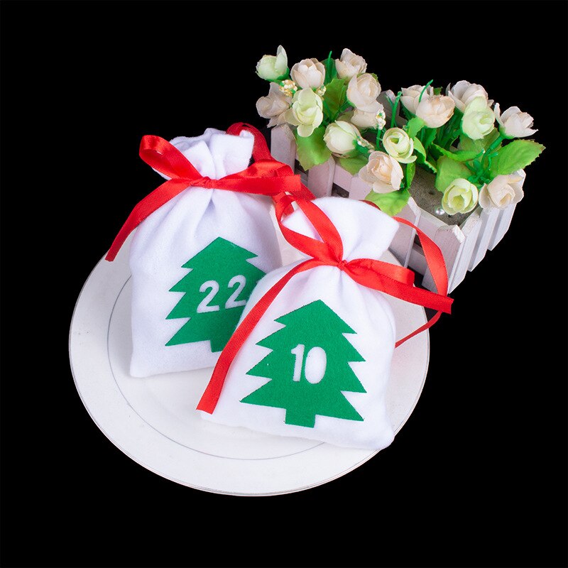 24 stuks/set doe-het-zelf adventskalender aftelkalender fluwelen zakjes met rood touw kerst trekkoord snoepzakjes jaarzak