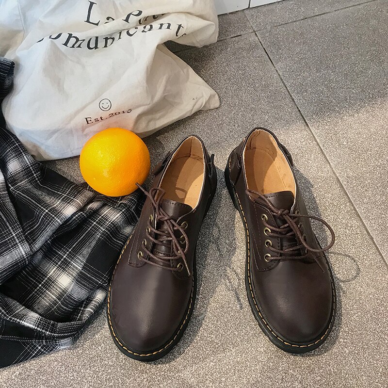 Brown Chinese Women Round Toe Fashion 2021 Black Casual Ladies Lace Up Oxfords ultime scarpe economiche China Designer appartamenti bassi: Brown / 38