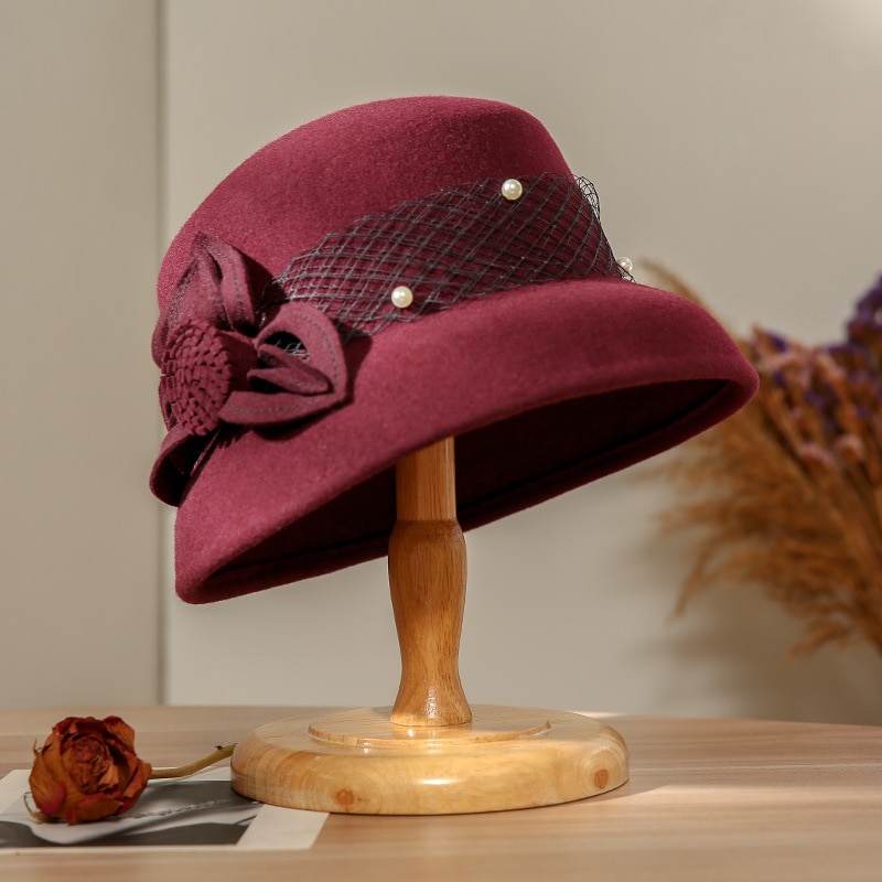 Mamma toppklass 100%  australien ull cloche hattar dam fest formell fedora hatt kvinnor vinter blomma filt hatt 56-58cm: Vin, röd