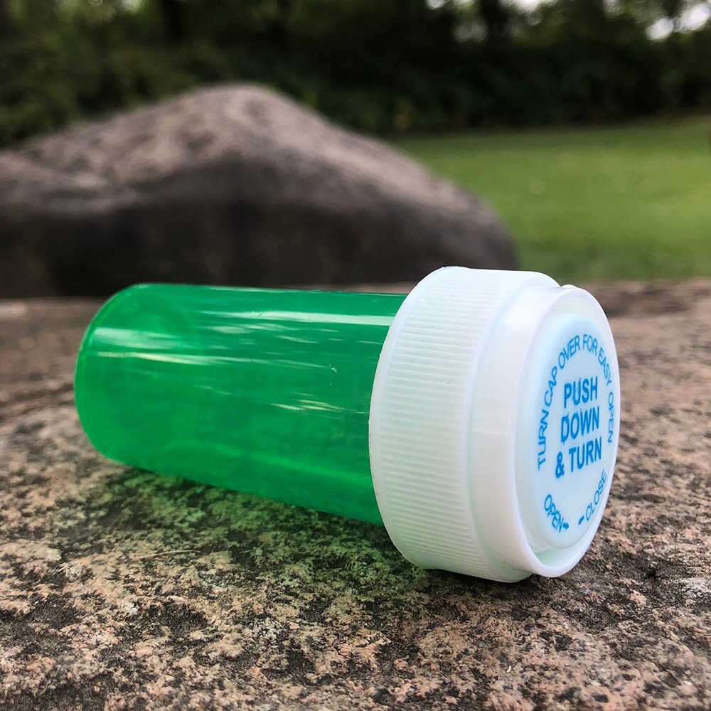 Cournot 13 dram stash jar acryl plastic opbergdoos duw naar beneden en draai flesje houder pillenfles doos kruidencontainer zakformaat