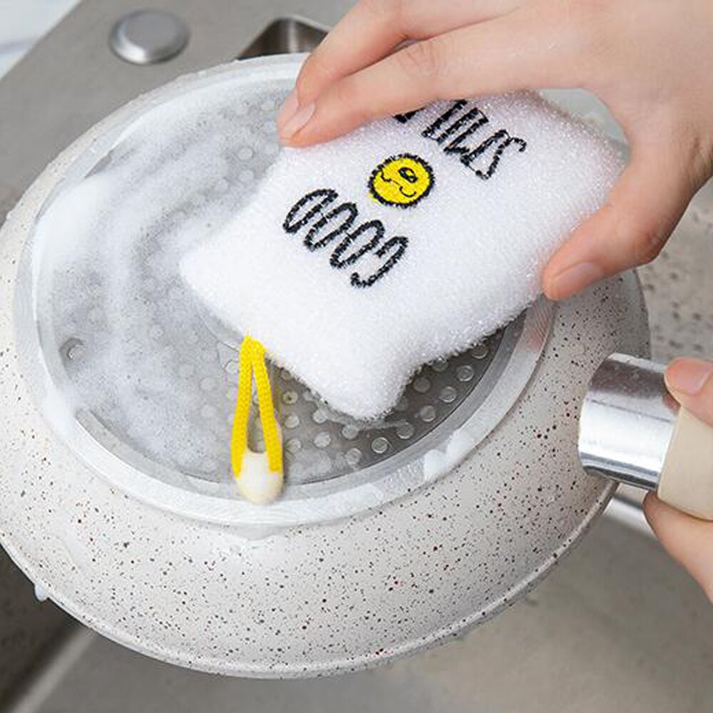 4PCS Multifunctional Kitchen Cleaner Sponges Strong Decontamination Dish Washing Cloth Scouring Pads Smiley Face Thick