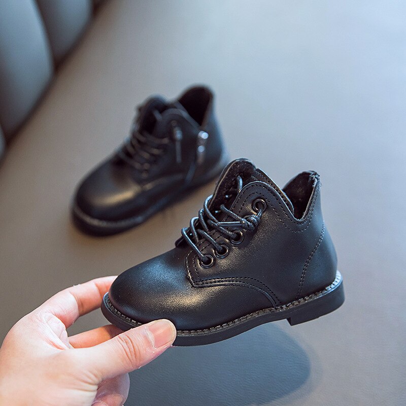 Botas Martin cómodas y versátiles para niño y niña, botas cortas de suela suave para bebé de 2 a 6 años, novedad de otoño,: Black / 6.5 (Insole 13.5cm)