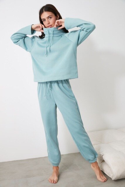 Trendyol jogger gebreide joggingbroek thmaw 21 ea 0400: Groente / M