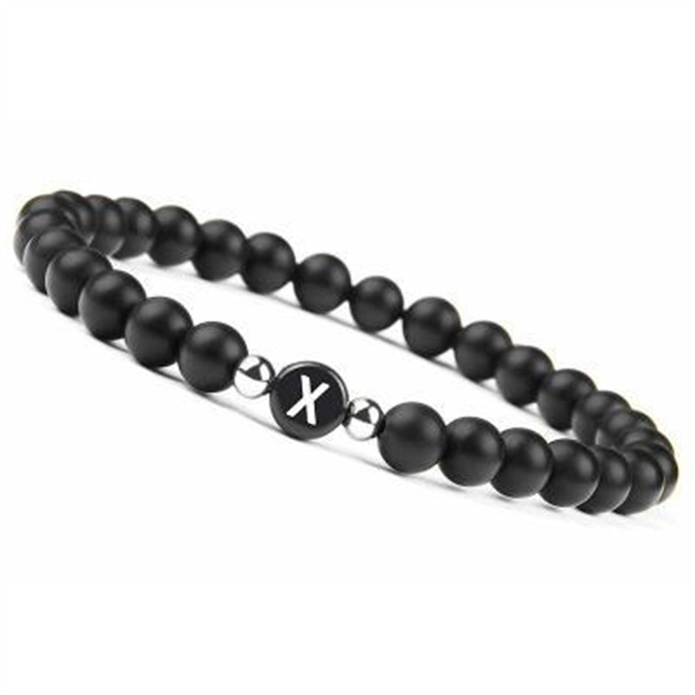 Pulsera de 26 letras de piedra blanca y negra hecha a mano DIY para mujeres, hombres, joyería para parejas, pulsera elástica de cuentas de la suerte de la amistad, para niños