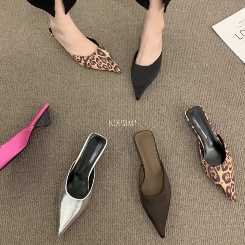 2024 Lente Puntige Neus Vrouwen Muiltjes Slipper Mode Candy Kleur Dames Elegante Jurk Sandaal Vierkant Lage Hak Slip Op Dia 'S Schoenen