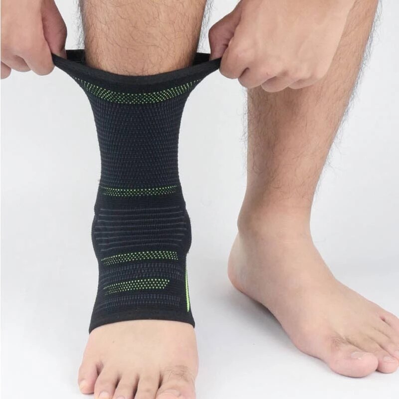Tobillera antiesguince para pies, cubierta de compresión deportiva con protector de pie acolchado de silicona, para fútbol, baloncesto y ciclismo, 1 ud.