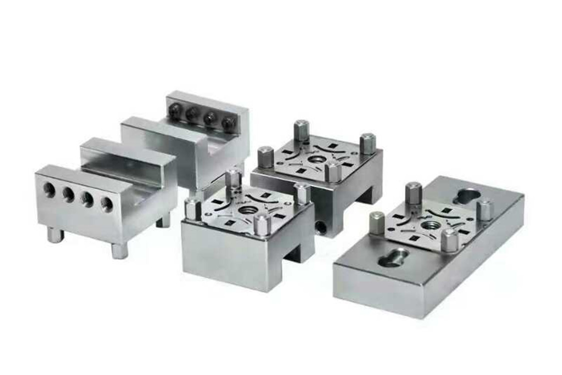 EROWA Fixture 25 Square Electrode Chuck Steel Seat Precision Fixture Frock Clamp A-ONE Locating Plate Clamp