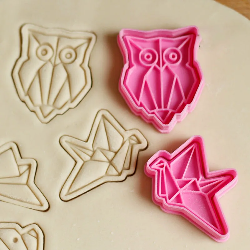 Cute Origami Baking Mold Paper Airplane Windmill Paper Boat Paper Crane Cookie Embosser Mold Plastic Fondant Biscuit Cutter Set