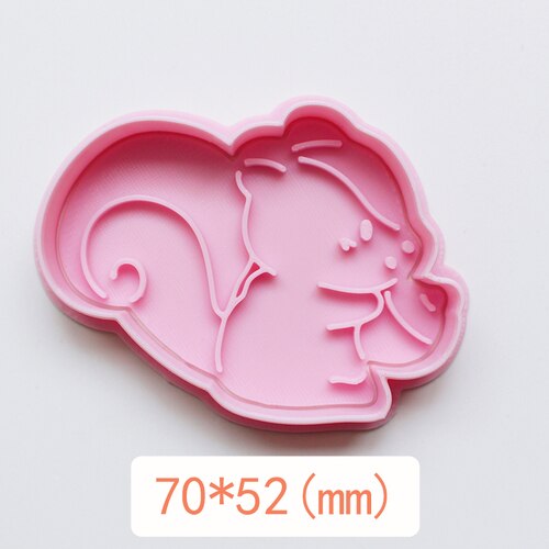 Cute Forest Animal Cookie Cutter Squirrel Owl Leaf Biscuit Fondant Mold Cookie Baking Mold 3D Plastic Press Biscuit Mold: 1