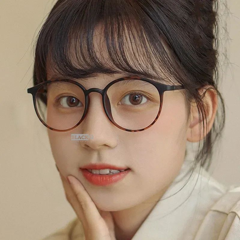 Unisex Round Myopia Glasses Ultralight Men Women Short-sighted Eyewear Blue Light Minus Diopter Eyeglasses Retro HD Lens Glasses