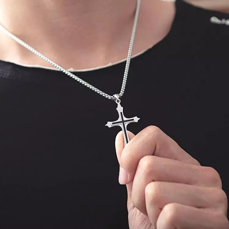 Punk Cool Street Style Necklaces Vintage Gothic Cross Pendant Necklace for Men and Women Hip-pop Neck Chain Jewelry