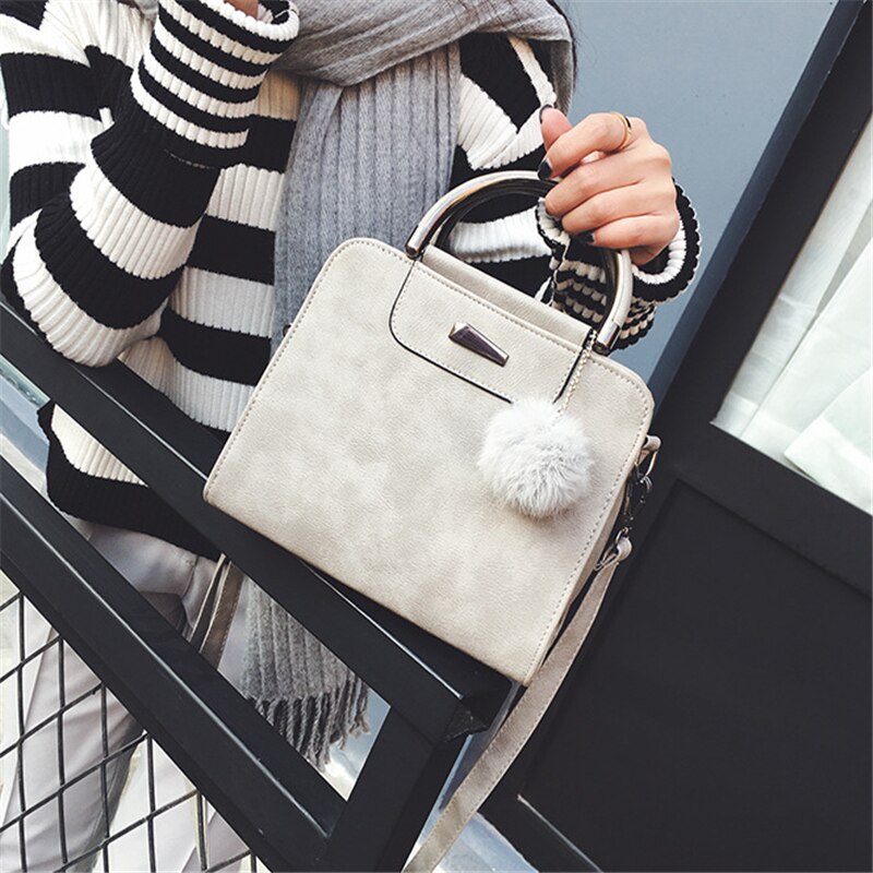 Handtas dames casual tote bag dames grote schouder messenger bags pu leren handtas met bontbal bolsa