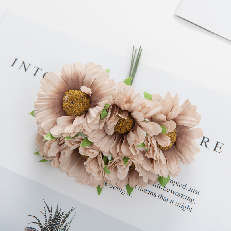 Kunstige blomster festival hjemdekorasjoner rom bryllup dekorativ krans silke tusenfryd gerbera gjør-det-selv-eske utklippsbok bil: Xs / Brun