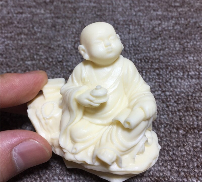 Petite statue de moine sculptée à la main, fruit ivoire, bouddha, accessoire de décoration pour la maison, artisanat, statue de personnage, nouvelle: Default Title