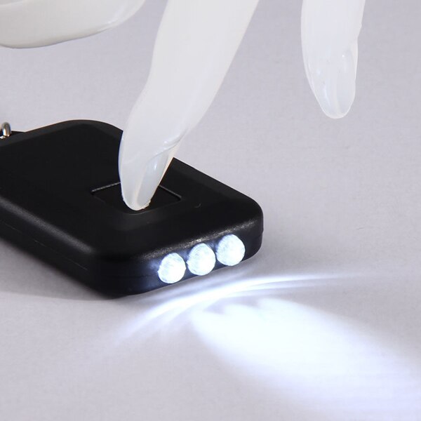 Lampe de poche porte-clés 3 LED clé solaire porte lumière de charge GADGET solaire 99 S0303 envoyé d'italie