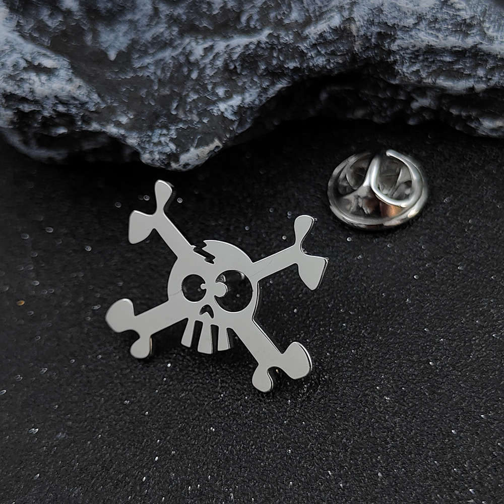 Broches de símbolo de calavera clásica para hombres, Pin de insignia de señal de peligro de acero inoxidable Punk, broche de Hip Hop, accesorios de de Rock