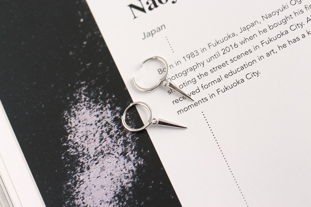 F.I.N.S Punk Sterling Silver Earrings S925 Silver Hiphop Rivet Spike Ear Hoops Earrings Small Buckle Earrings for Unisex: Silver YHE0106