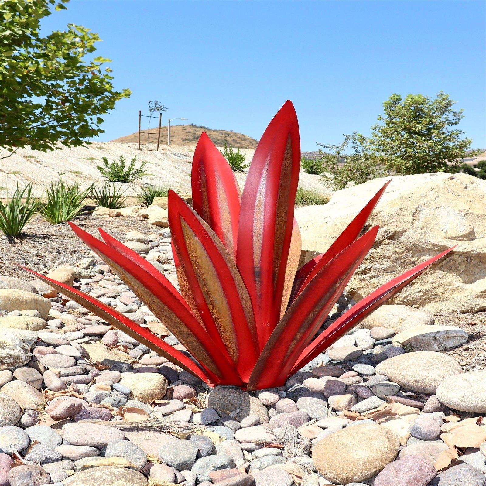 Plante d'agave en métal bricolage, Sculpture rustique de Tequila, décoration artistique de jardin de cour, décoration de maison, Figurines de jardin, piquet de cour: Red 