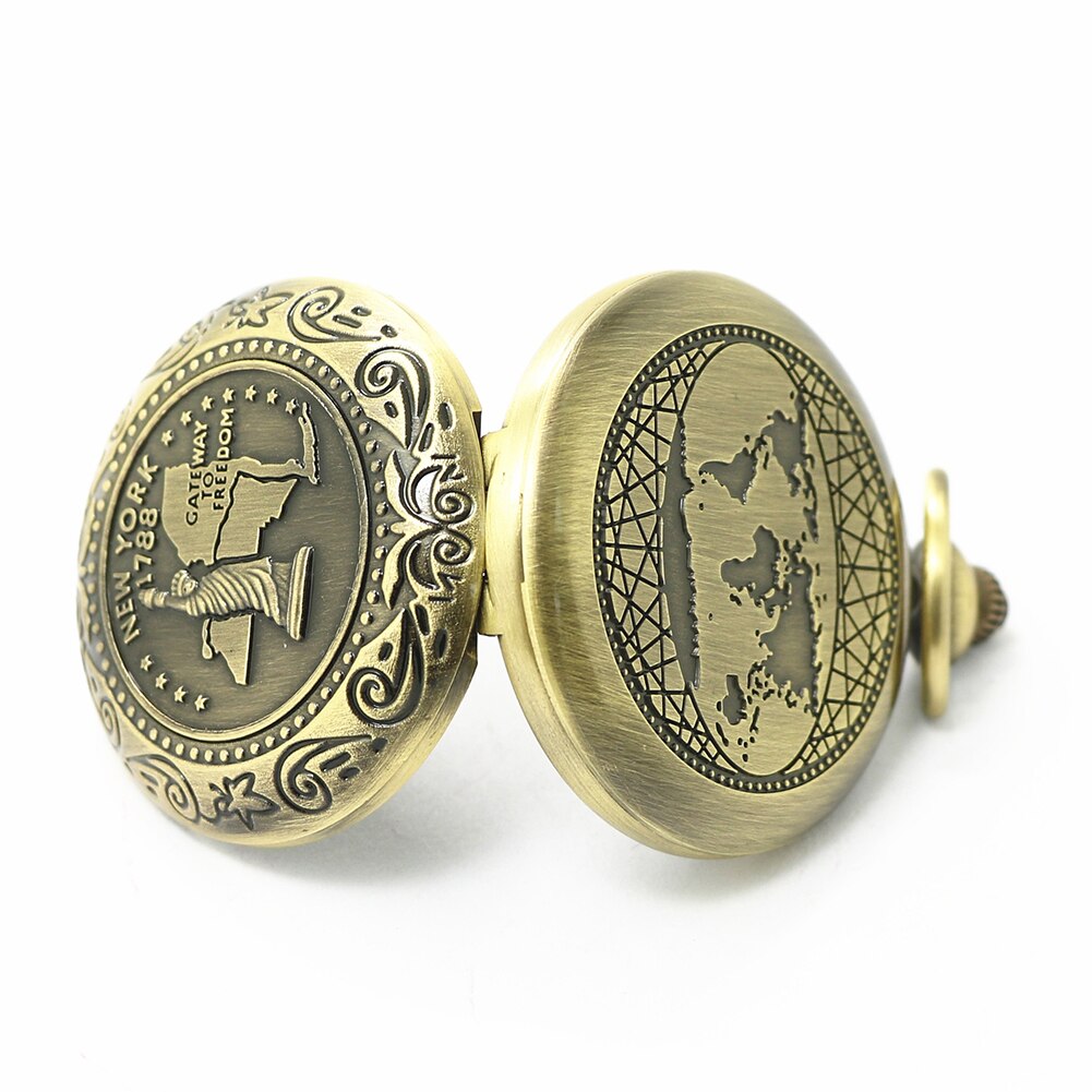 Portable Retro Metal Pocket Compass Outdoor Camping Hiking Zinc Alloy Flip Navigation Golden Compass for Outdoor Activities