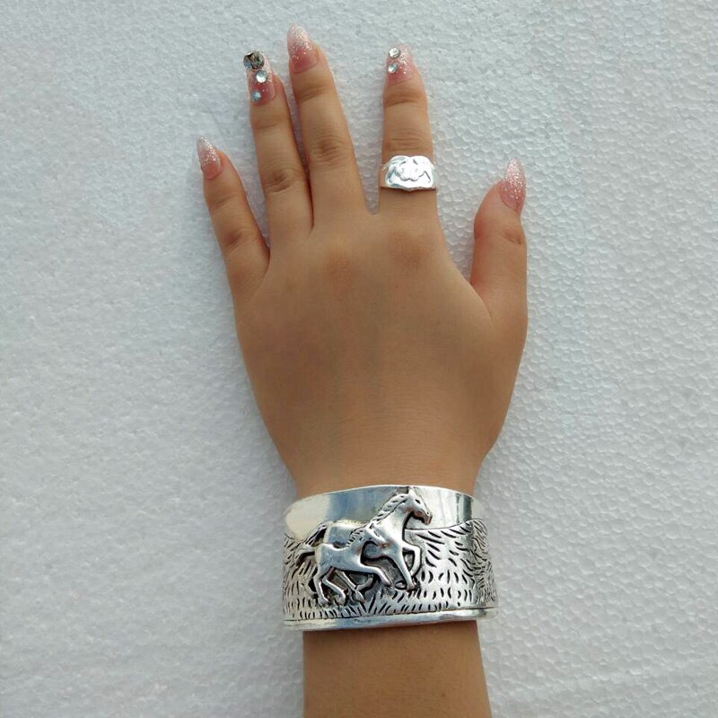 Hzew Twee Liefde Paard Armbanden Cuty Oude Zilveren Kleur Paard Armband Voor Vrouwen