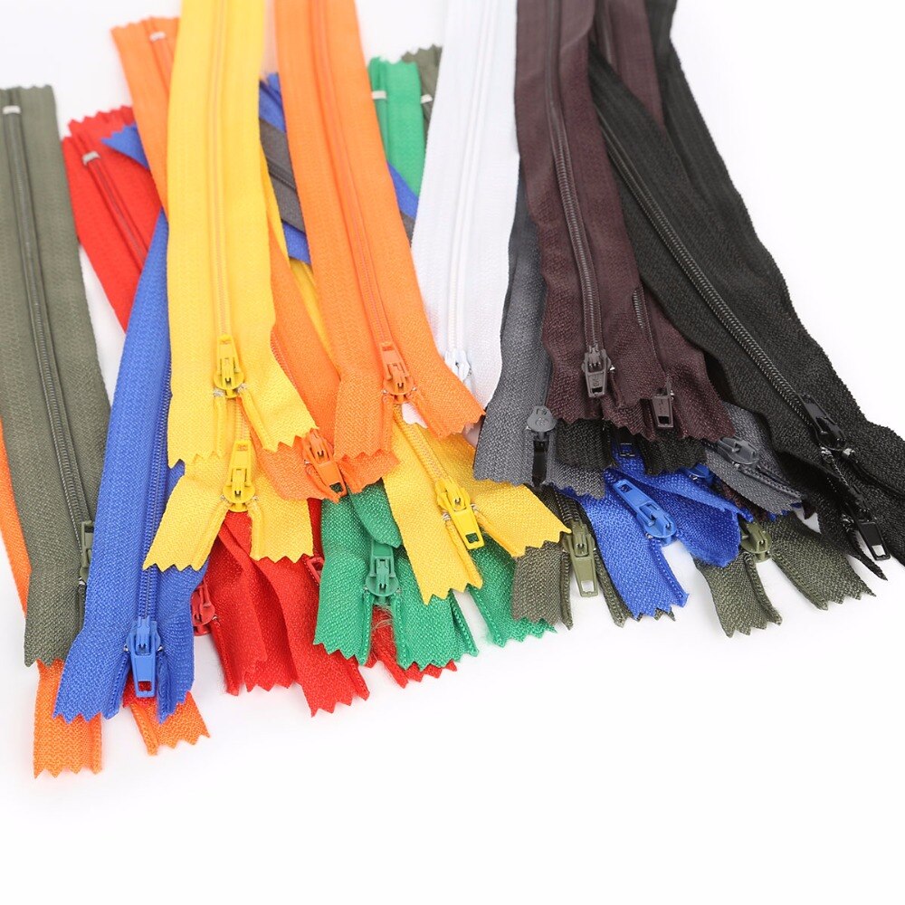 Nylon Rits 30 stks/partij 20cm lengte multicolor rits op Thuis Textiel Tassen Schoenen Voor Kledingstuk Tailor Naaien Gereedschap Accessoires