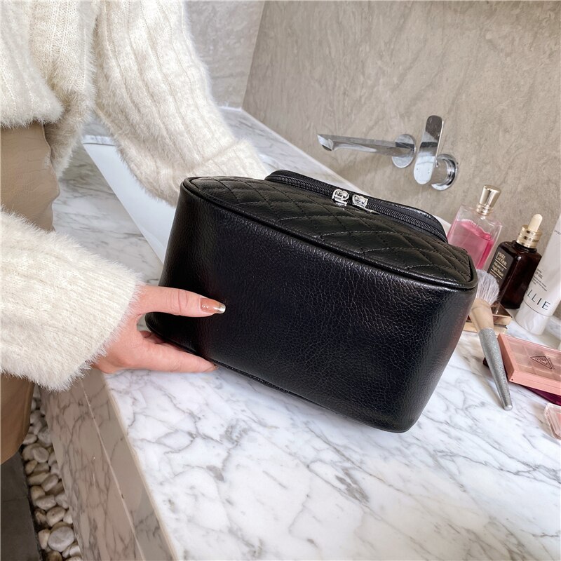 Woman Bags Plaid Handbags Trendy Cosmetic Bag Girls MakeUp Box Beauty Storage Large Pouch Black Wash Bag