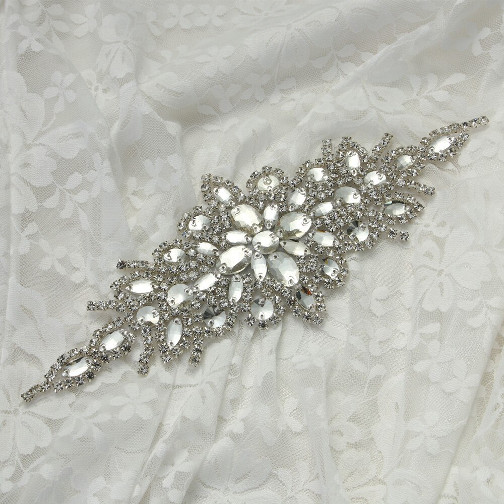 24 x 9cm rhinestone bryllup applikation patches strass motiver krystal sten applikationer jern patch til kvinder aften kjole bælte