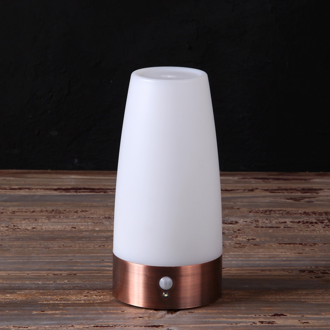 PIR Wireless led Motion Sensor Retro Bedroom Night Light Battery Powered LED Table Lamp Nightlight