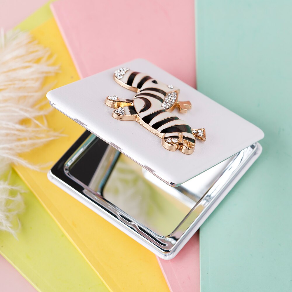 Mini Pocket Cosmetische Makeup Spiegel, 2-Gezicht Pu Leer Draagbare Vergrootglas Folding Compacte Spiegel Zebra Party Gunsten Cadeaus