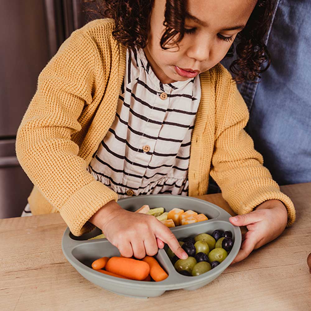 Suction Cup Plate Dispensing Baby Dishes Anti-slip Children's Tableware Silicone Feeding Set Food Bowl Blw Utensils Cutlery Acce