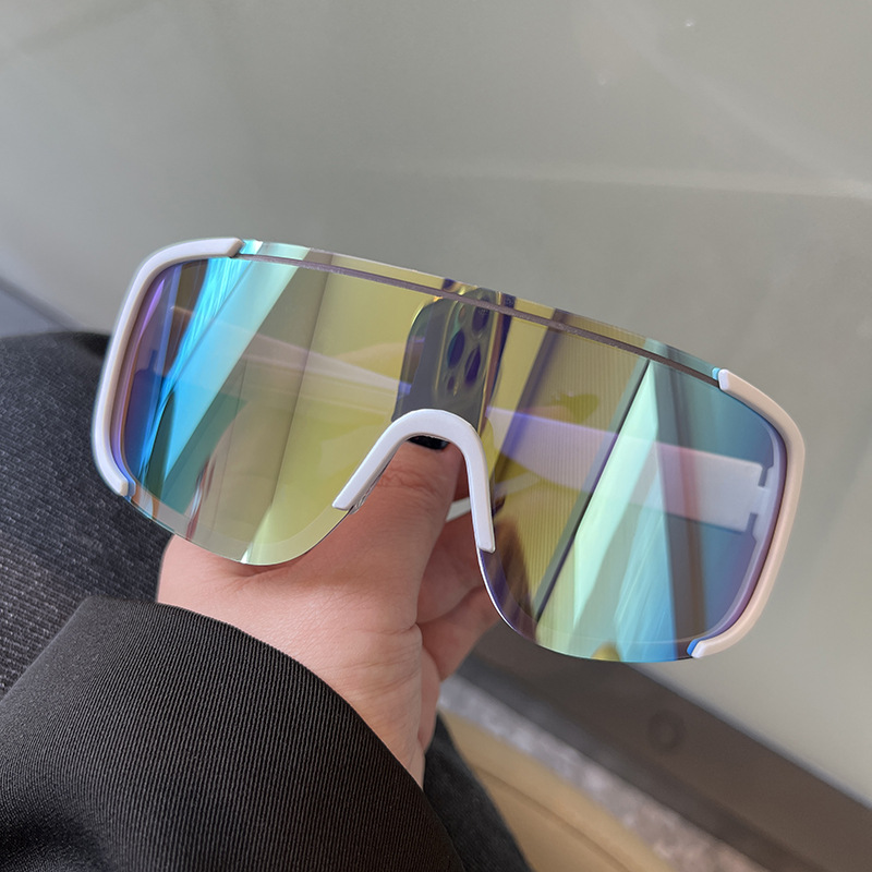 Nuevas gafas de sol de ciclismo estilo Y2K, gafas a prueba de viento para hombres y mujeres, lentes reflectantes Retro, gafas deportivas para montar en carretera: Gris