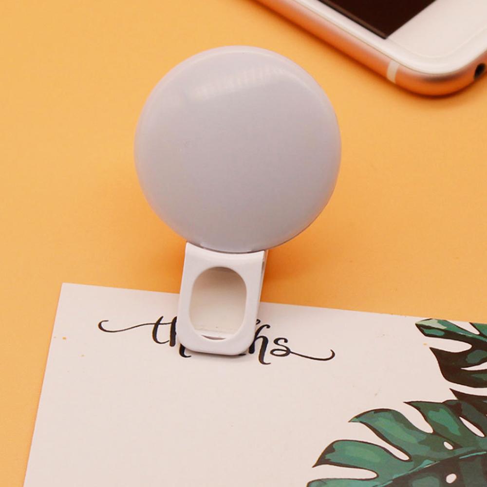 Mini Portable Clip-on Selfie Flash LED Mobile Phone Selfie Light for Night Makeup Enhancing Fill Light Self-timer Lamp