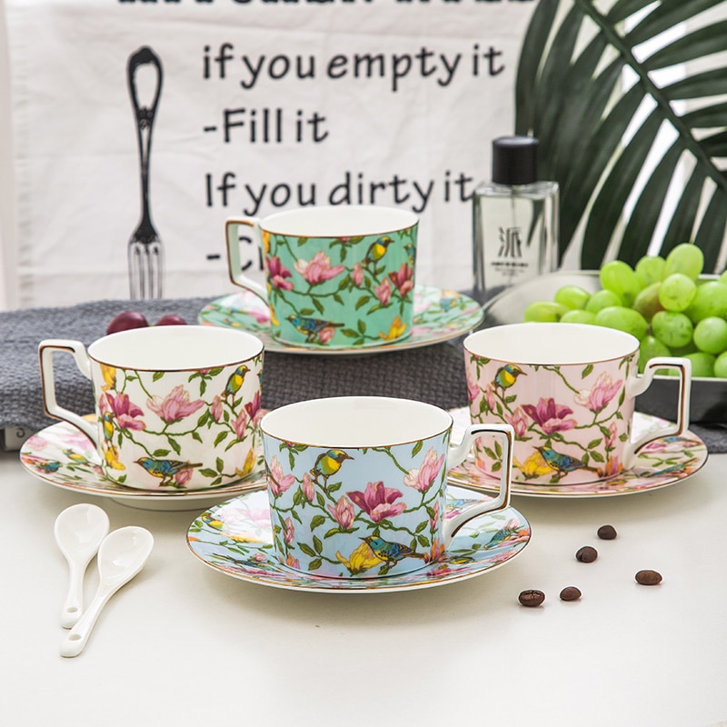 Fijne Bone China Keramische Kopje Thee Set Met Lepel