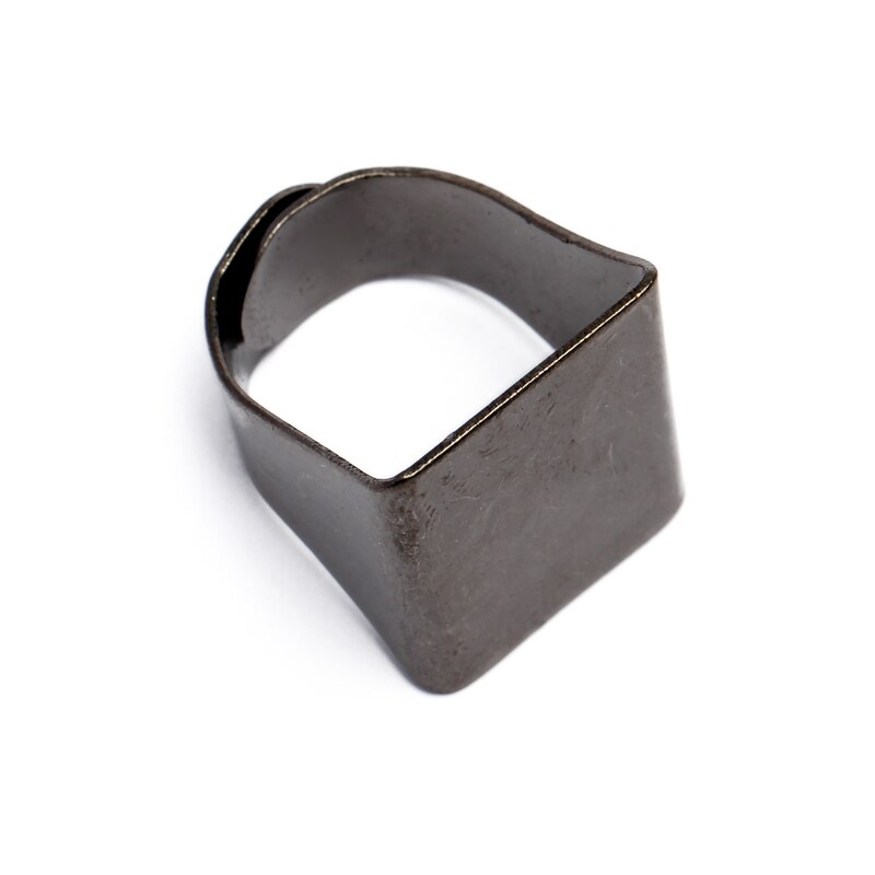 Anillos en blanco de latón, 5 uds., almohadilla de anillo rectangular, Base de anillo ajustable para dedo, embellecedor, fabricación de joyas, accesorios: gun black