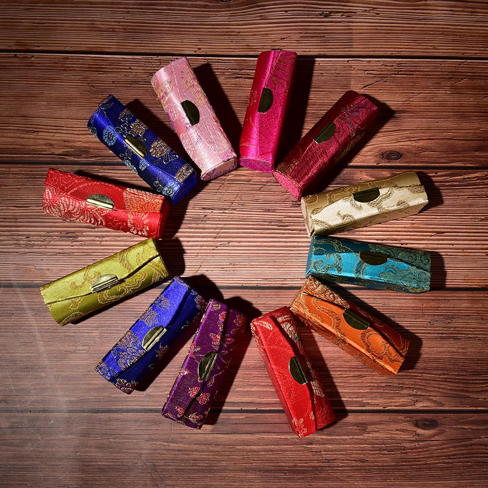 Opbergdoos met retro bloemenlippenstift en spiegel, sieradenhouder, willekeurige 1pc draagbare geborduurde lippenstiftdoos