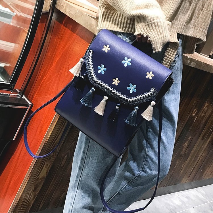 Sommer Neue Gestickte Rucksack Weiblichen Koreanischen Stil Multi-Zweck Quaste Pu Kleinen Rucksack Lässig Schul