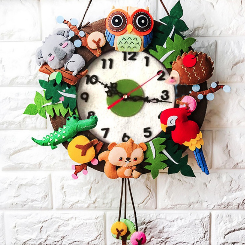 2 estilo lindo Reloj de pared DIY conjunto de Material de fieltro de corte libre estilo Animal hecho a mano reloj de tela para colgar en casa decoración