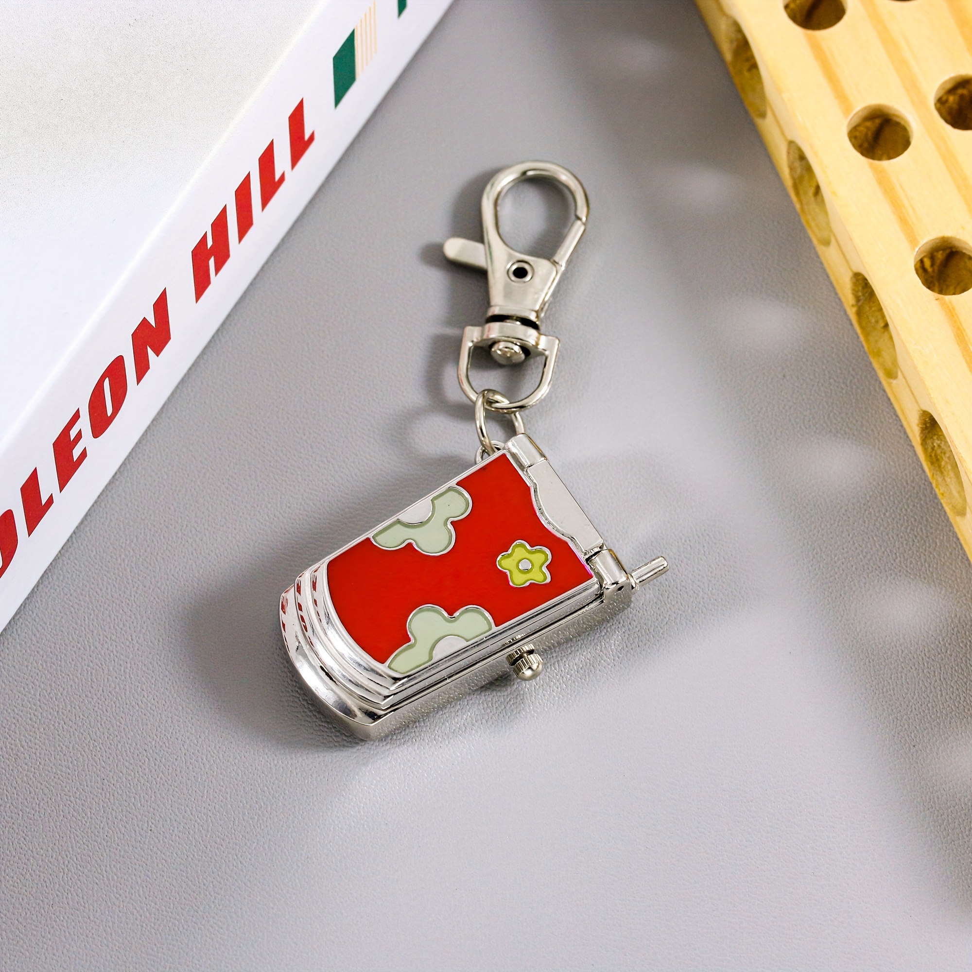 Flip phone keychain watch hanging watch trend retro cute keychain pendant: Red