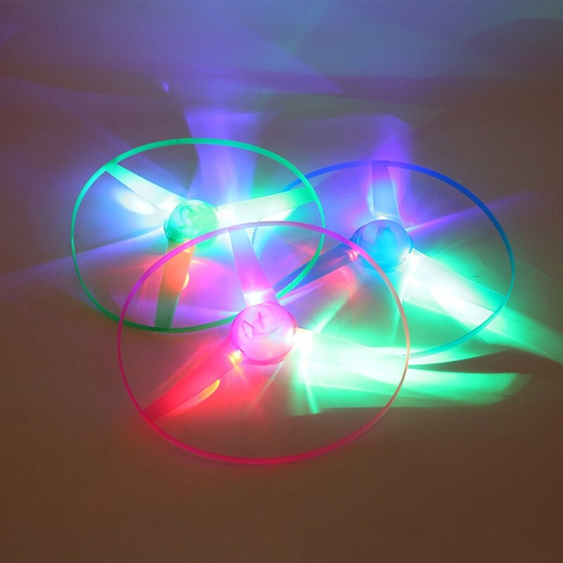 48cm divertimento per bambini Spinning Bamboo-elicottero giocattolo novità Luminos Flying UFO LED elica bambini lampeggiante all&#39;aperto giocattolo di libellula di bambù