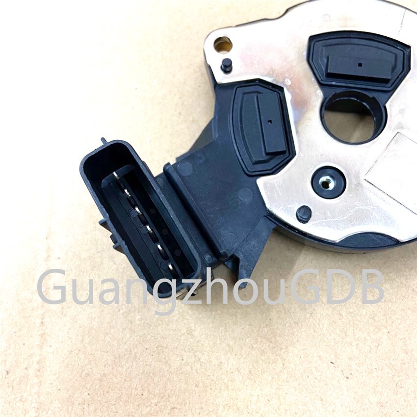 Brand Auto Spare Parts Ignition Module OEM J888 Automobiles Motorcycles