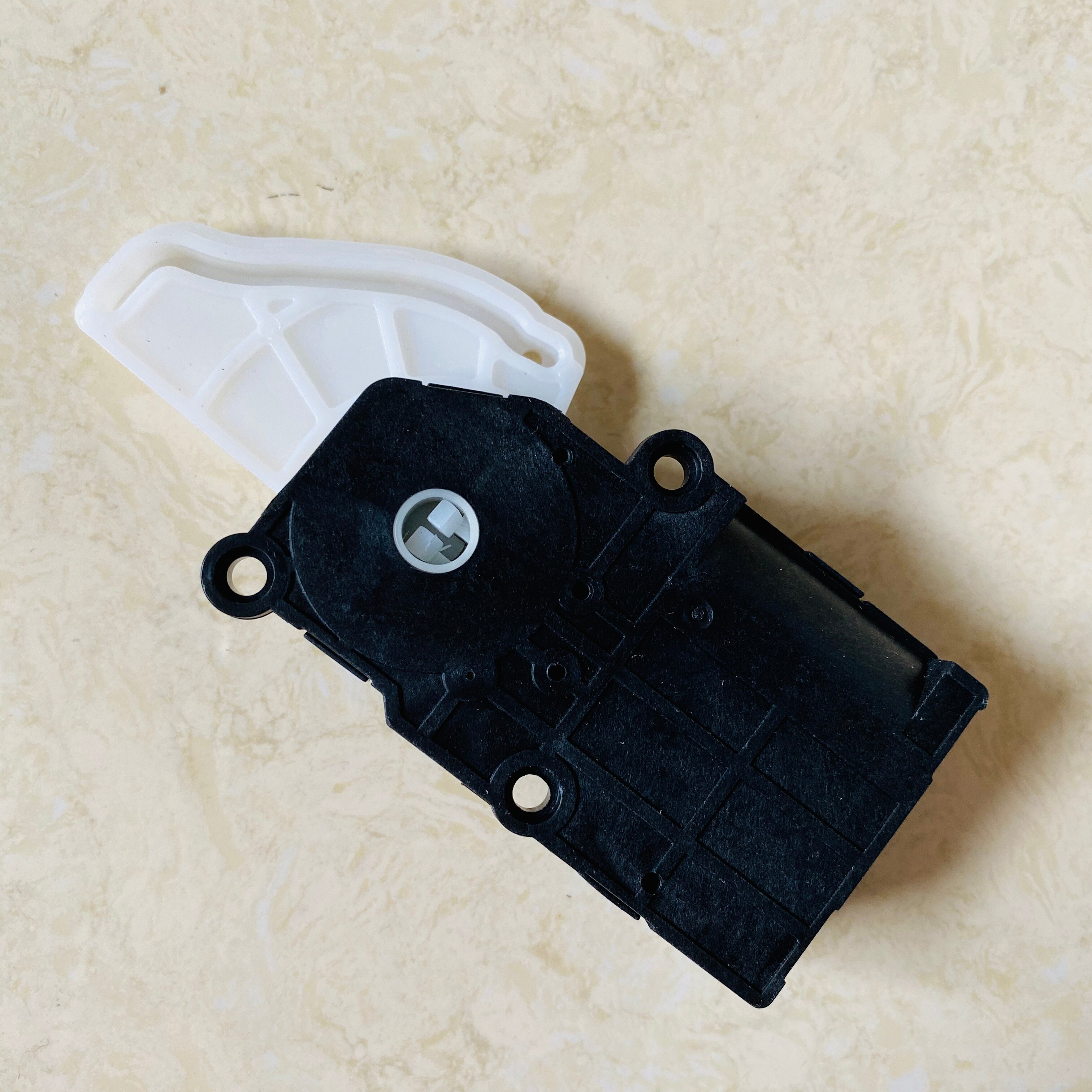 JJ400-12A003C Temperature Motor A/C Damper Motor For JAC J3 A13