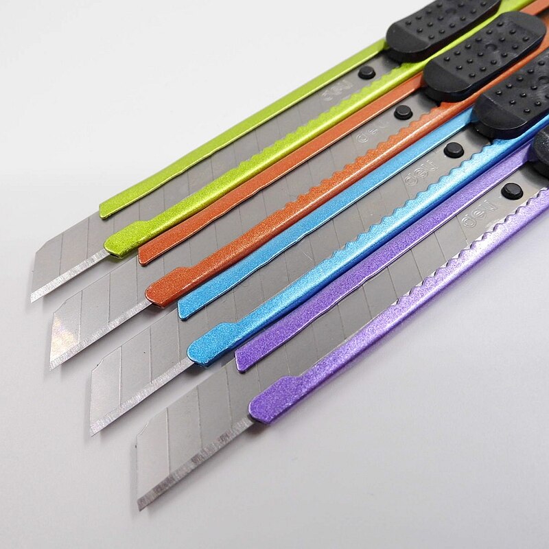[Deli] (4 stuks/partij) School Kantoorbenodigdheden 4 Kleur Metalen Mes Mini Brief Papier Cutter Nr 2066